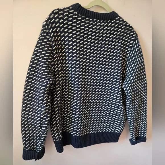 L.L. Bean Heritage Birdseye Wool Cardigan - Made in Norway - Picture 6 of 10
